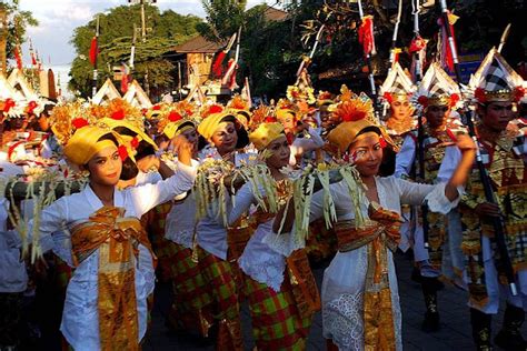 Wewenang Tradisional