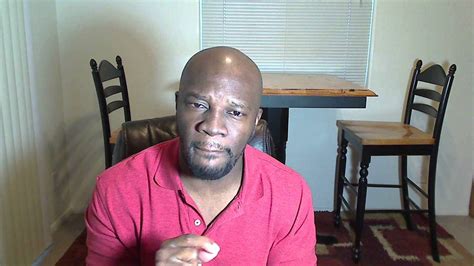 What does it mean when you lock eyes with someone