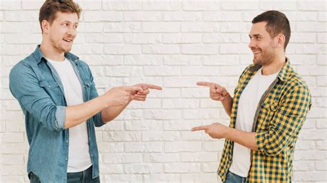 What is mirroring technique