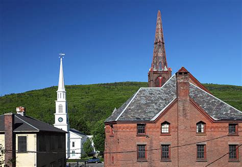 What is the oldest town in Vermont