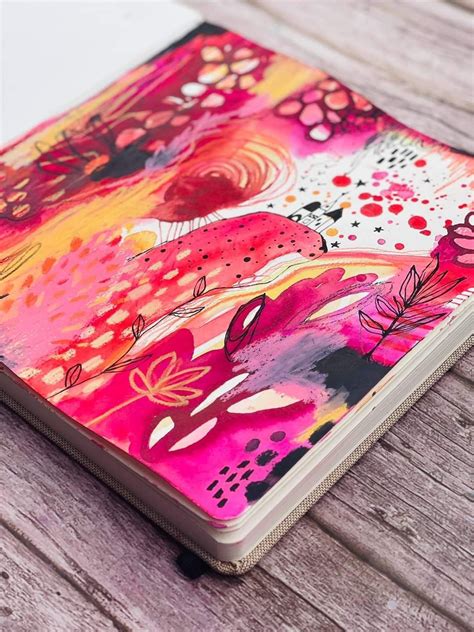 What is the purpose of an art journal