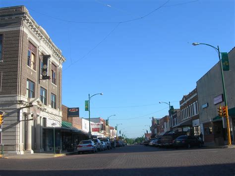 What is there to do in Fall City Nebraska