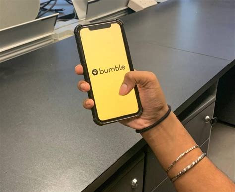 Why does a conversation disappear on Bumble