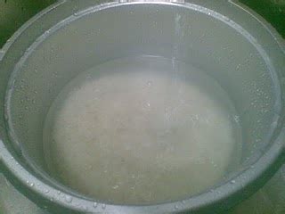 air bekas beras