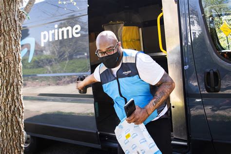 Amazon delivery driver inappropriate behavior