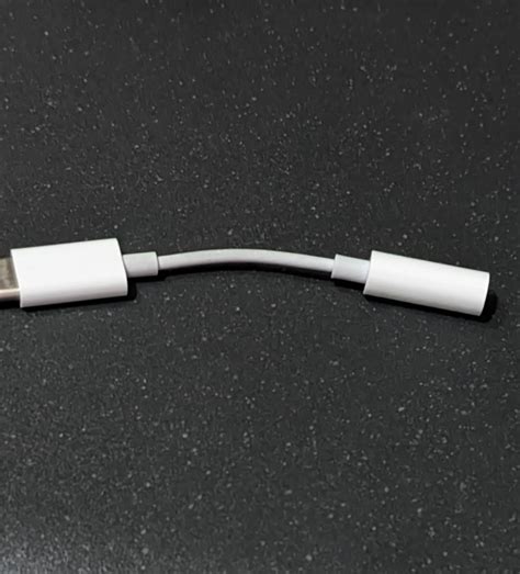 apple usb c to 3.5mm android volume