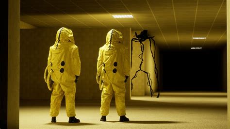 Backrooms Escape Together Walkthrough