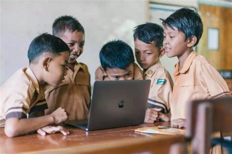 bantuan pendidikan chromebook
