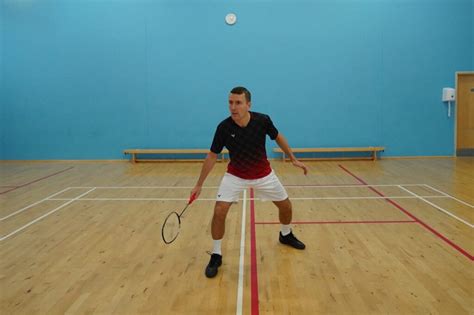 basic steps in badminton