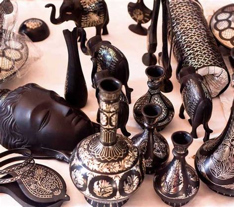 bidri work is famous in which state