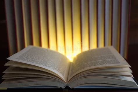 Dari Gelap Menuju Terang dengan Buku