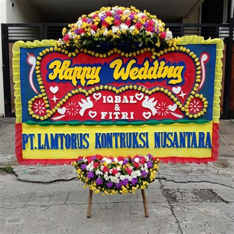 bunga papan wedding