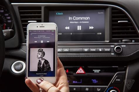 can i listen to spotify in my car without using data