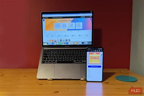 can i use an android phone with a macbook