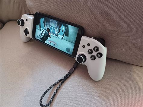 can i use my iphone as a controller for mac