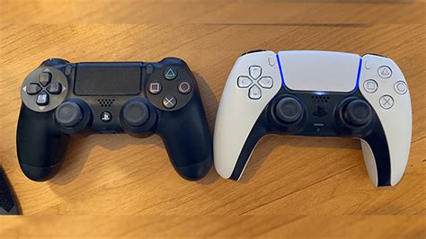 can i use two ps4 controllers at the same time