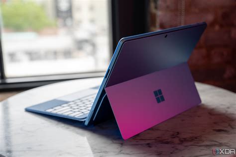 can surface pro 11 run android apps