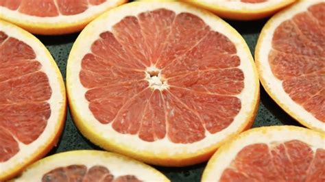 can too much grapefruit be bad for you