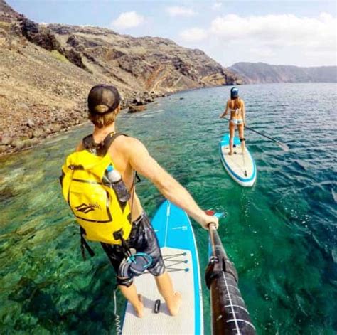 can you swim in santorini in october