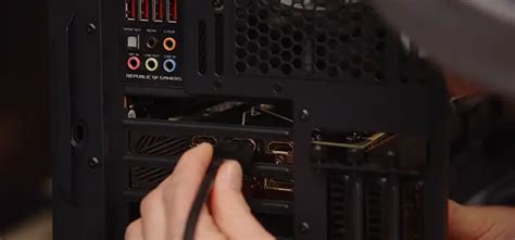 can you turn on a computer without a graphics card