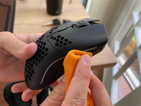 Cleaning Computer Mouse