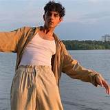 Biografia Curtis Waters