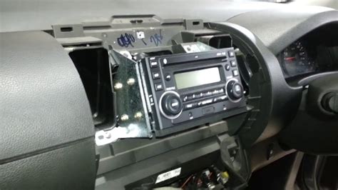 d40 navara radio code
