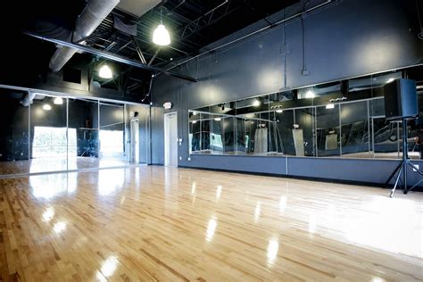 dance studio near me for ladies