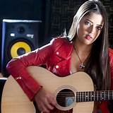 Biografia Daniella Cabello