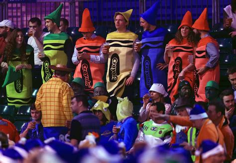 darts dress code