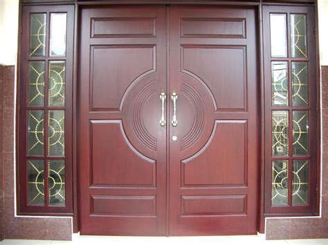 desain pintu rumah 2 pintu dengan bentuk asimetris