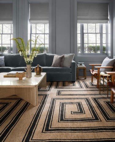 does dark gray match with brown