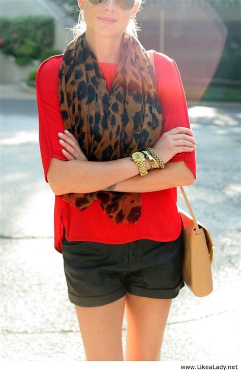 does leopard print go with everything