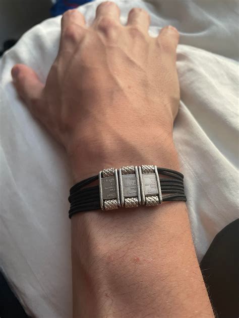 does sterling silver react with water