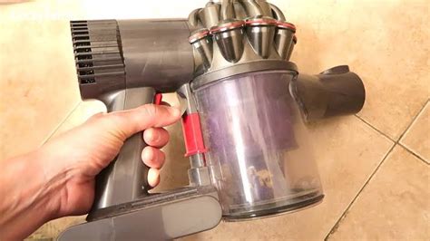 dyson v6 keeps stopping and starting