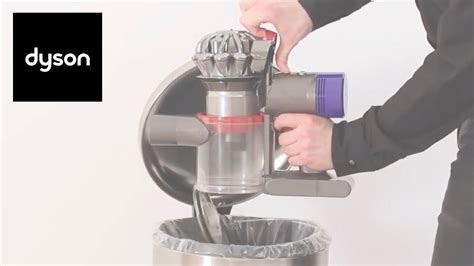 dyson v8 won't open to empty