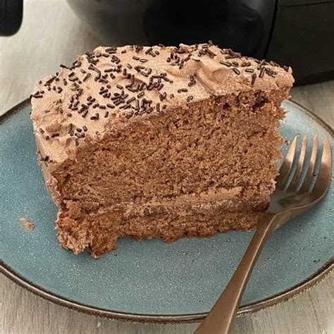 easy cake recipe in air fryer