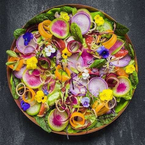 Edible Flowers in Salads