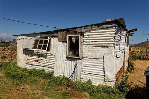 examples of informal settlements
