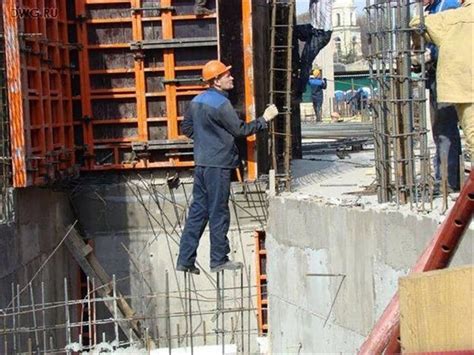 examples of unsafe acts in construction