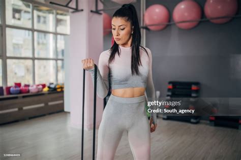 Berolahraga Sendirian di Gym