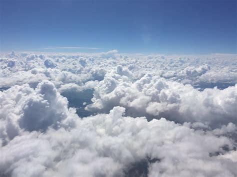 Free flight clouds