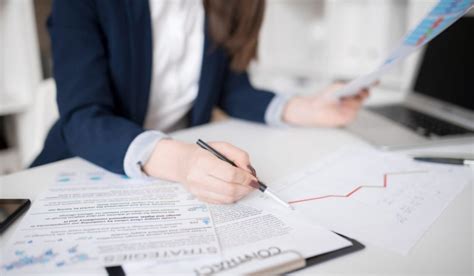 Handshake over documents