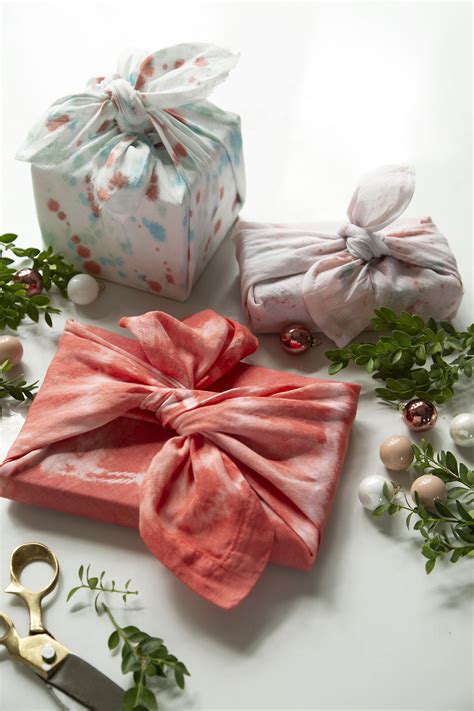 gift wrap cloth