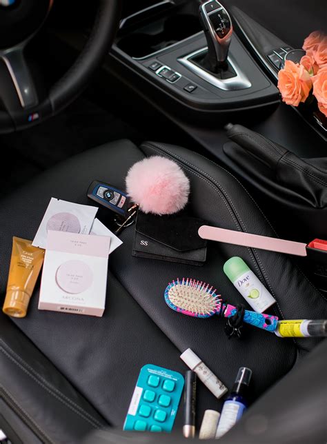 girly things to keep in your car