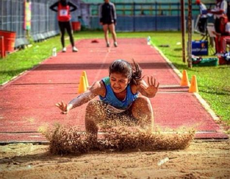 hasil lompat jauh