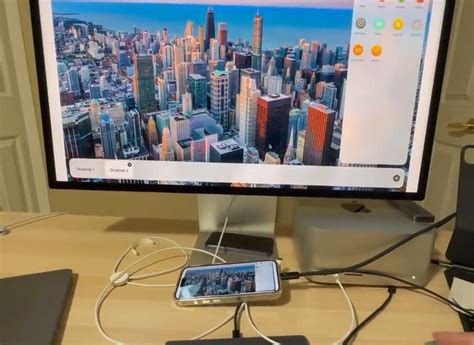 how do i connect my iphone to a computer monitor