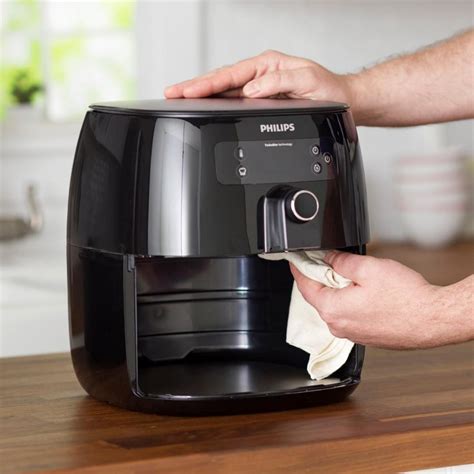 how do i get the fish smell out of my air fryer