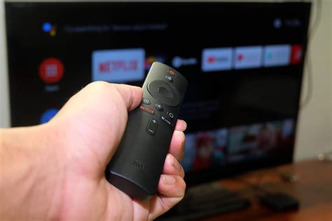 how does an android box work