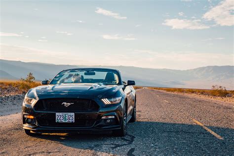 how fast can a mustang go from 0 to 60